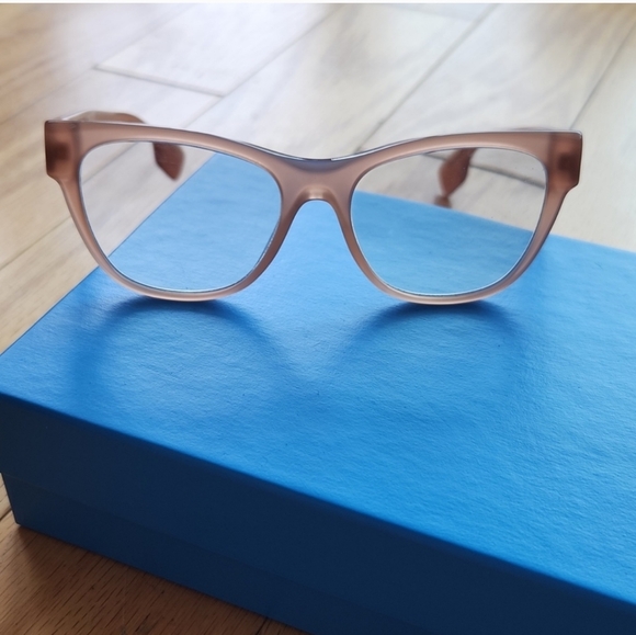 Burberry Tan Cat-Eye Sunglasses with Gradient Lenses main image 4